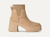 Moxy Chelsea for Women